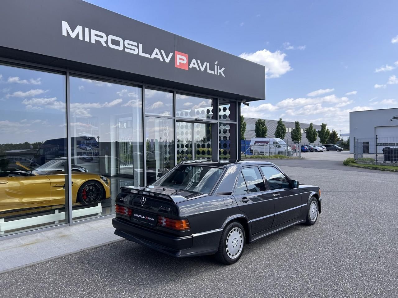 Mercedes-Benz 190, E 2.3 16V COSWORTH - fotka 5