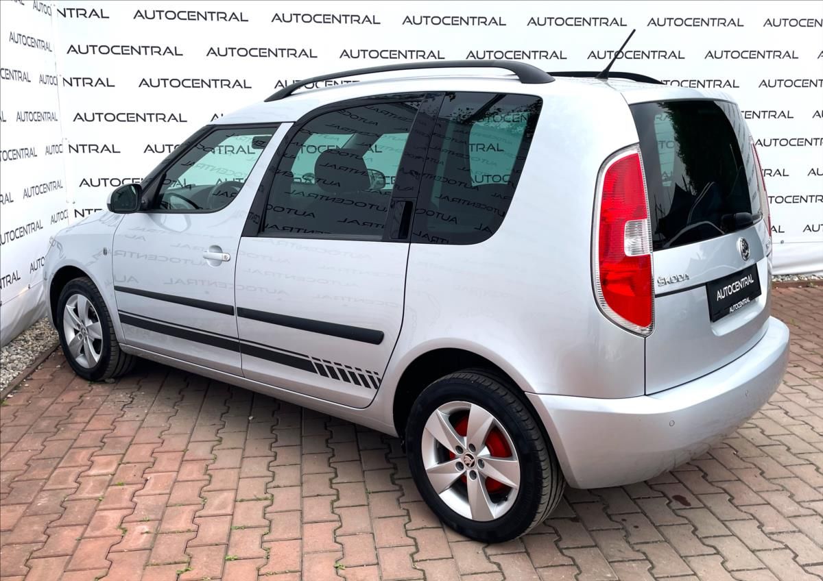 Škoda Roomster, 1,2 TSi,63kW,STK 6/27 - fotka 6