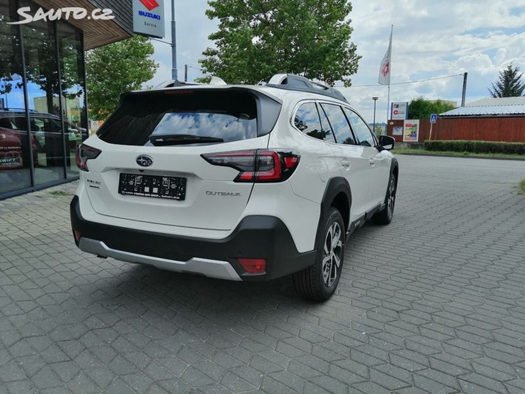 Subaru Outback, 2,5i Touring s Harman/Kardon - fotka 4
