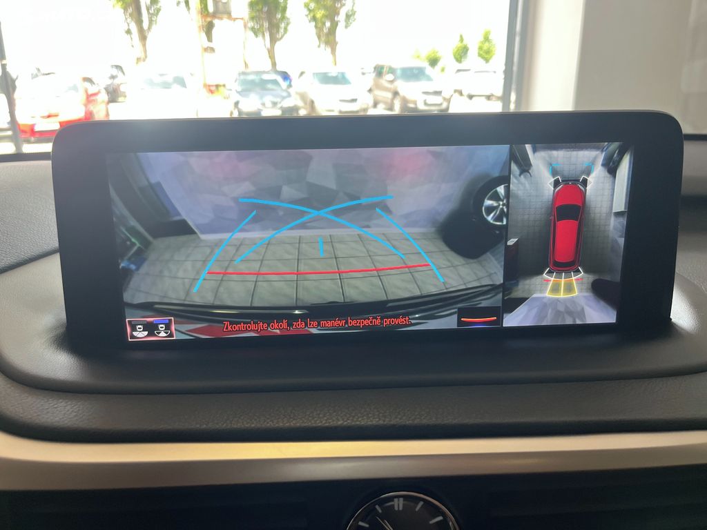 Lexus RX, fotka 27