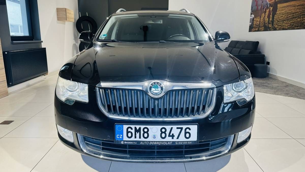 Škoda Superb, Combi Ambition 1,8 TSI 118kW M - fotka 2
