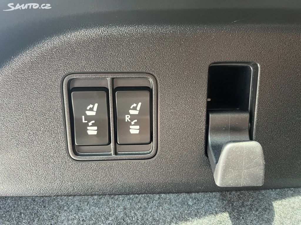 Lexus RX, fotka 39