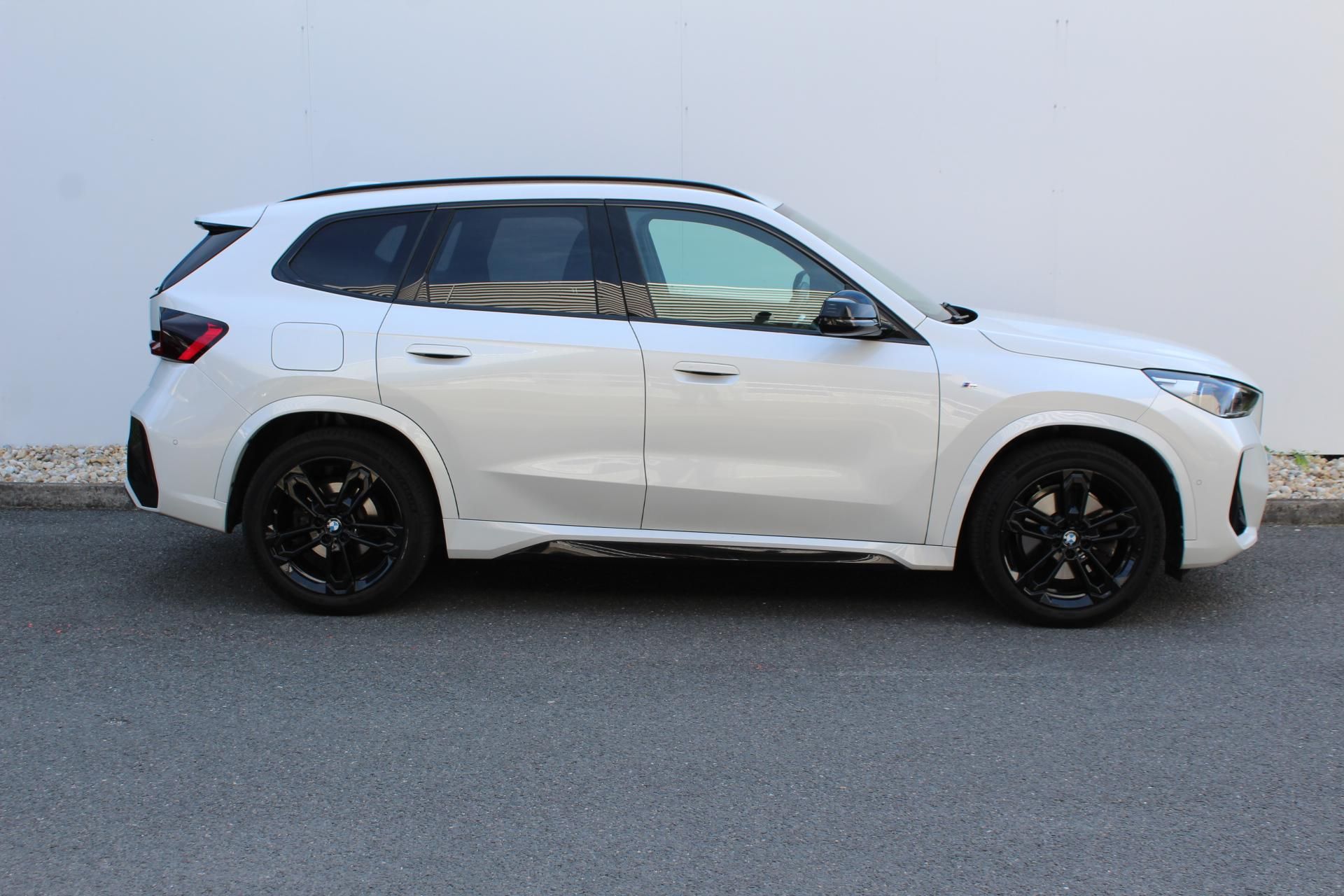 BMW X1, xDrive23d - fotka 3