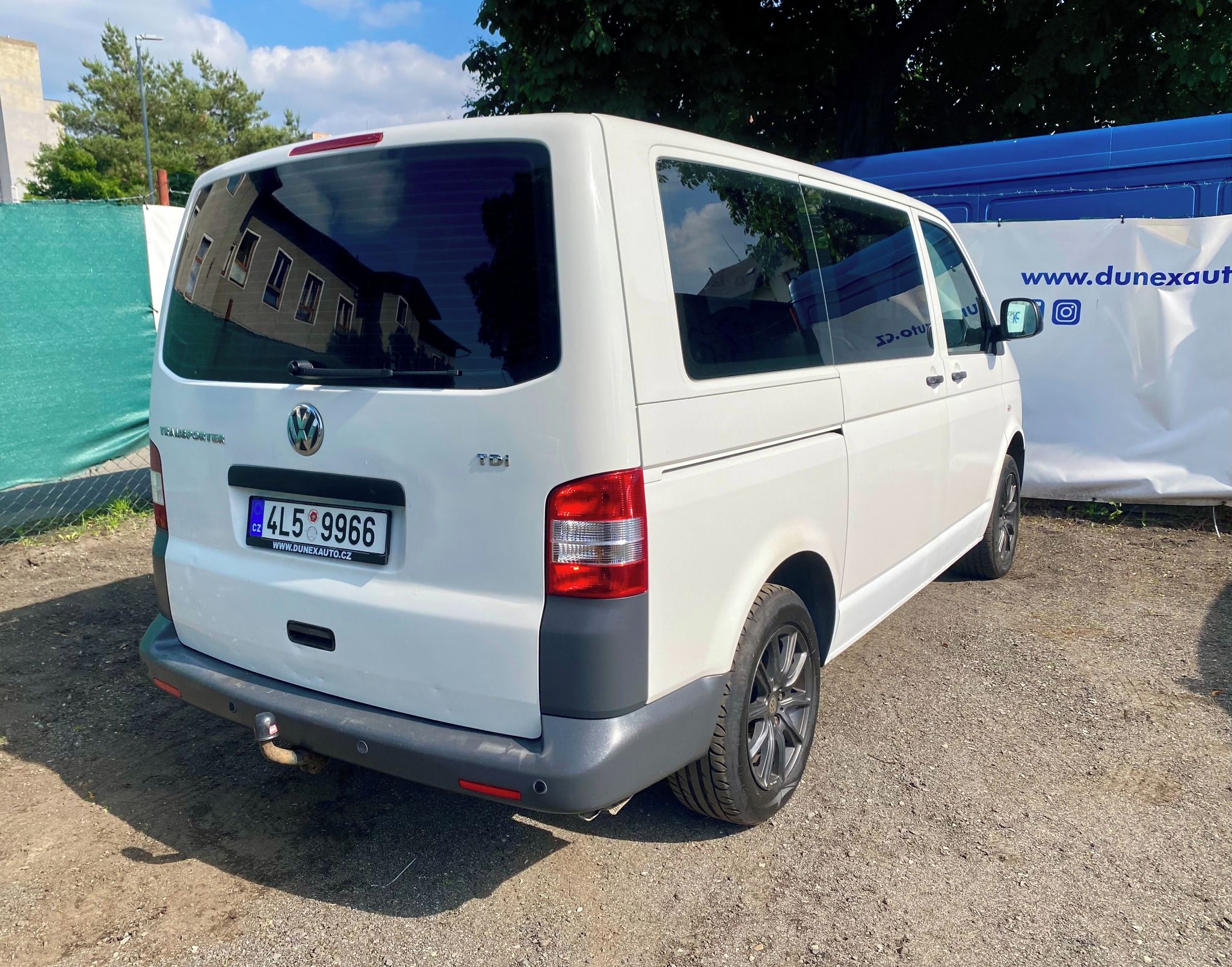 Volkswagen Transporter, 2.0 TDI, 103kW, 8místné - fotka 4