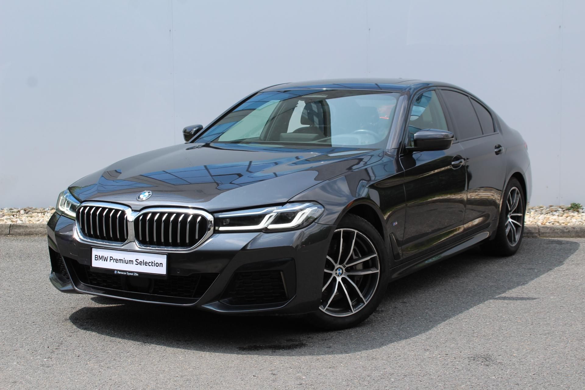 BMW Řada 5, 530d xDrive Sedan Mpaket CZ