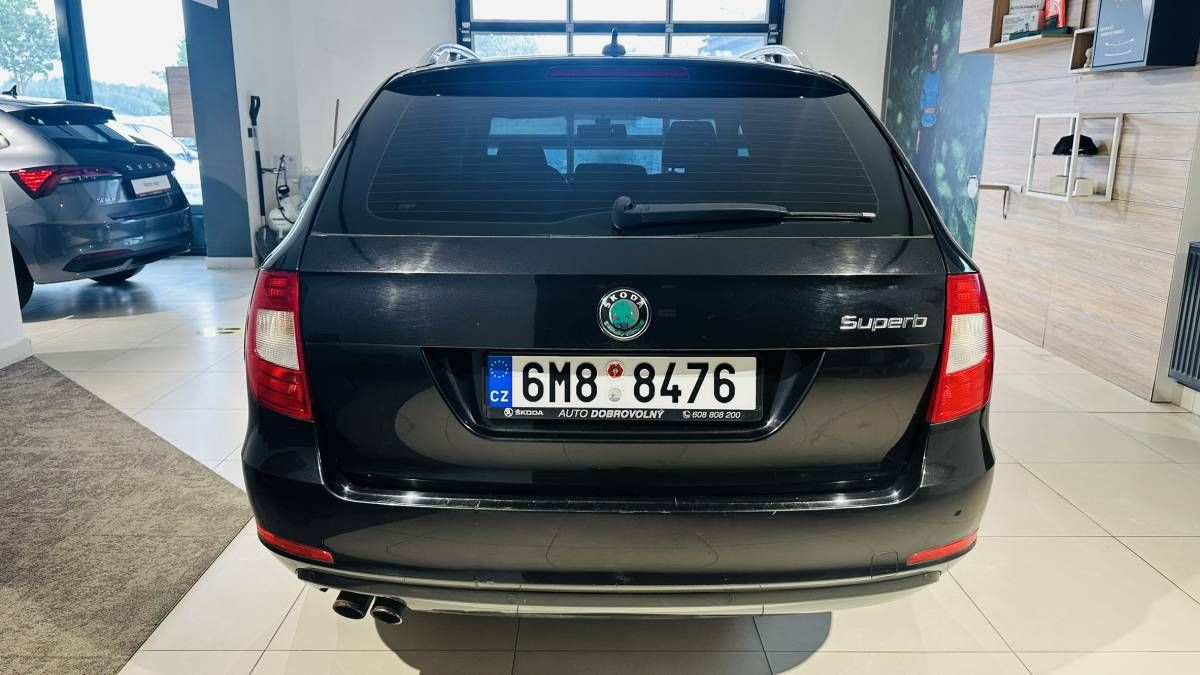 Škoda Superb, Combi Ambition 1,8 TSI 118kW M - fotka 5