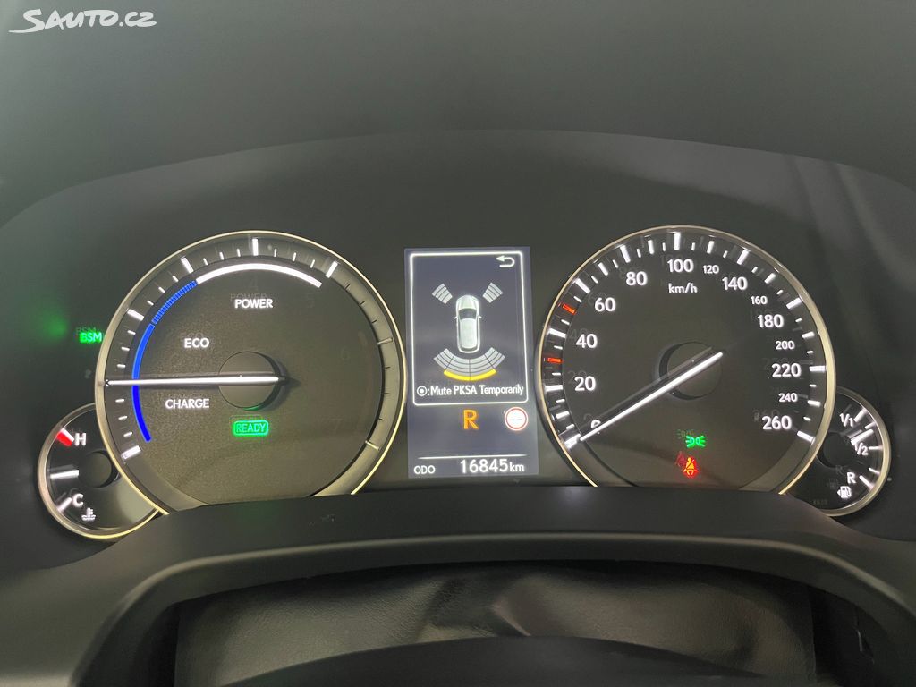 Lexus RX, fotka 13