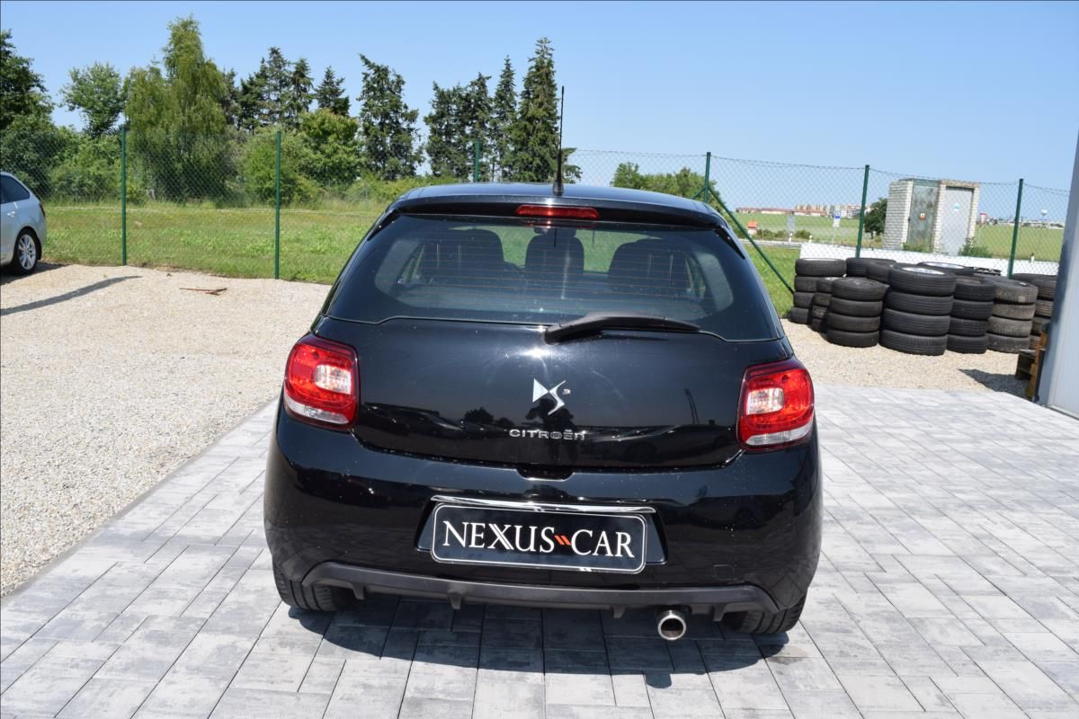Citroën DS3, 1,2 60KW• KLIMA • AUDIO • ALU - fotka 6