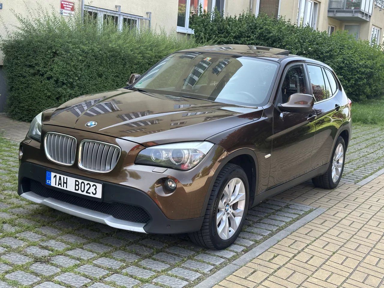 BMW X1, E84 23d 150kW Xenony Panorama - fotka 3