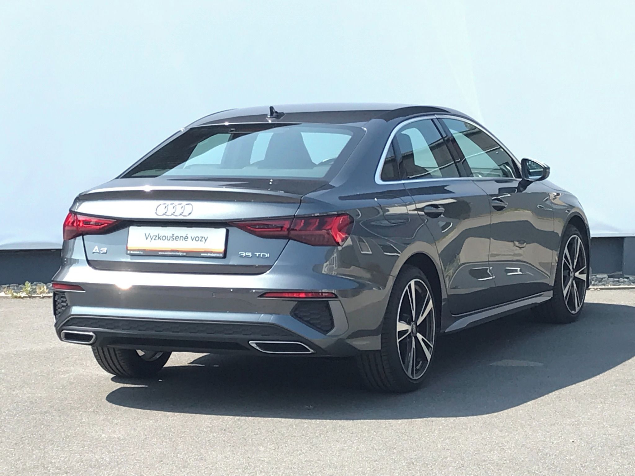 Audi A3, 35 2,0TDi 110kW 7°StronicSline - fotka 2