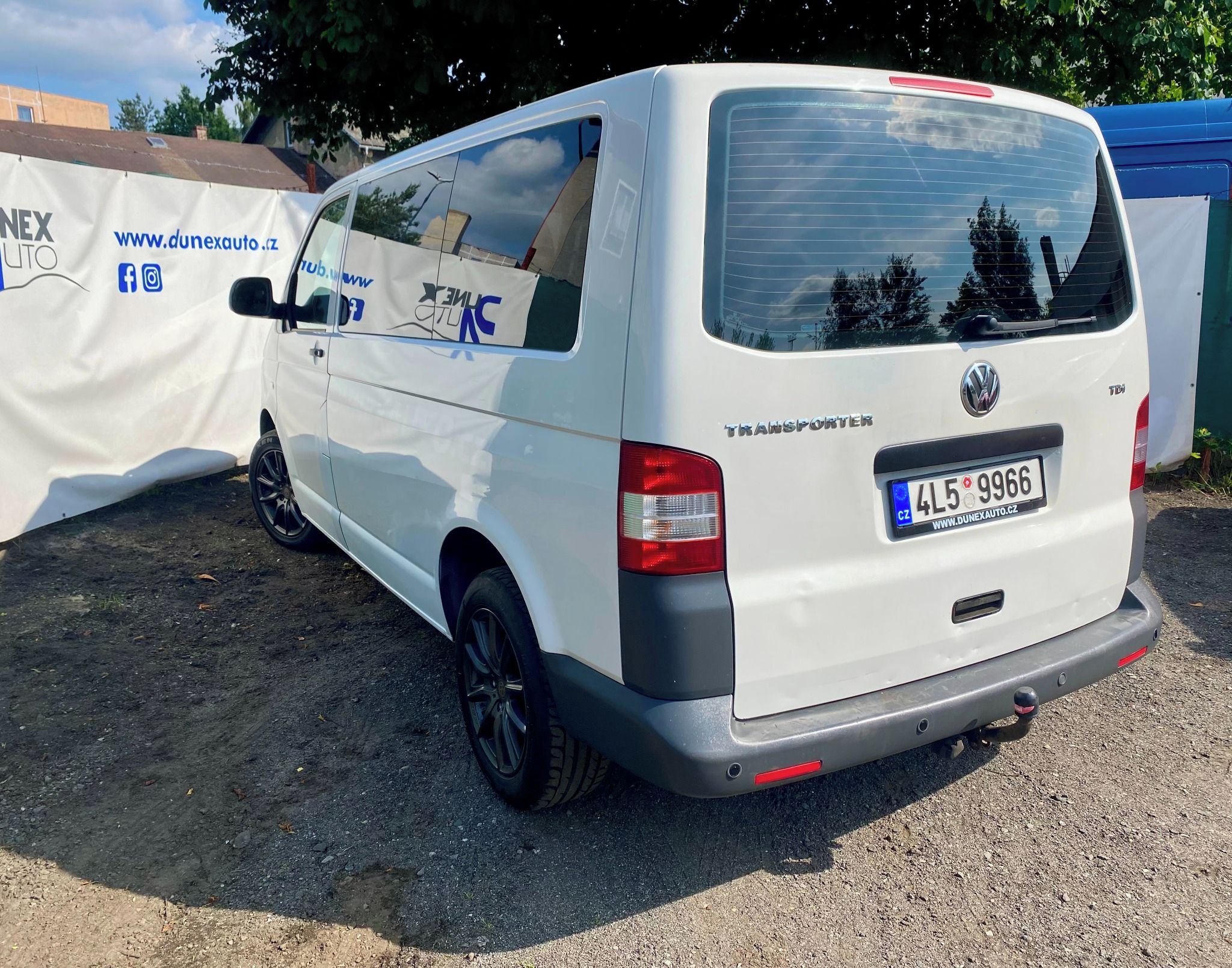 Volkswagen Transporter, 2.0 TDI, 103kW, 8místné - fotka 3