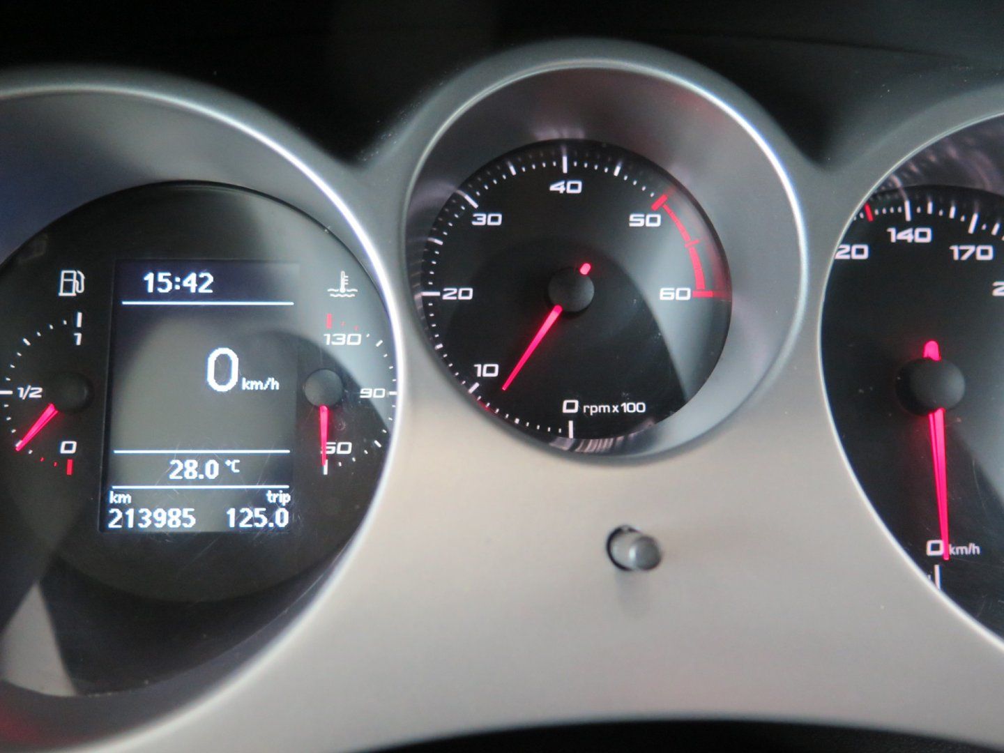 Seat Altea, 1.6TDI,XL,klima,výhřev,navi - fotka 6