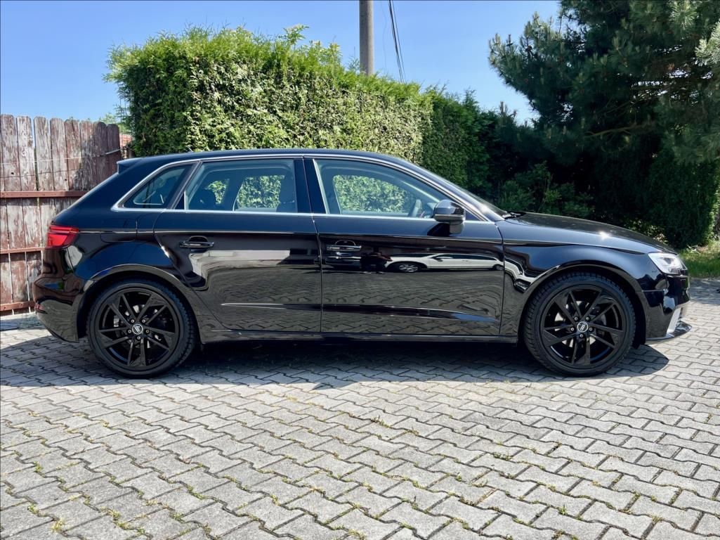 Audi A3, 35 TFSi  LED  KLIMA  110kw - fotka 6