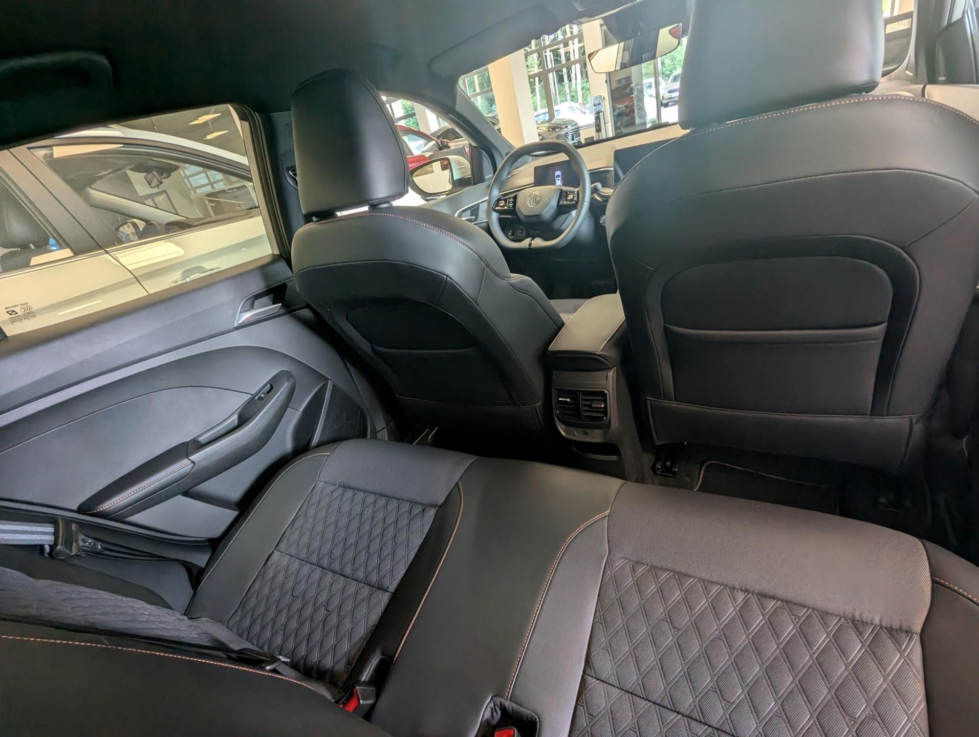 MG MG3, 1.5 EMOTION Hybrid+ 195 koní - fotka 4