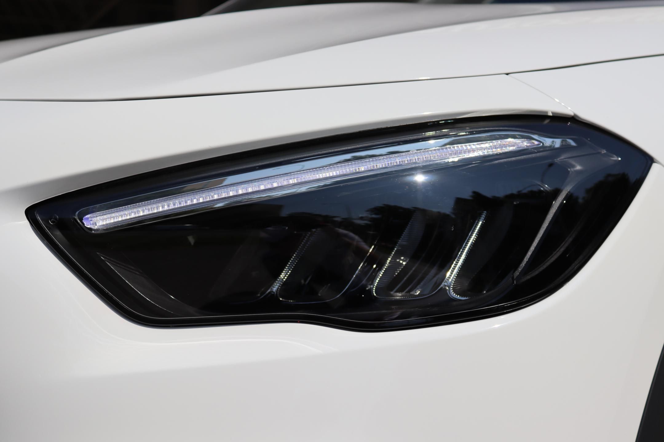 Mercedes-Benz GLA, 180 PROGRESSIVE 100kW - fotka 4