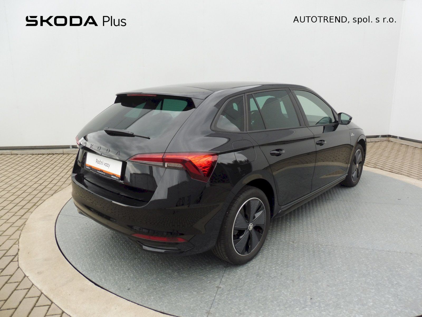 Škoda Scala, Monte Carlo 1,0 TSI 85kW DSG - fotka 2