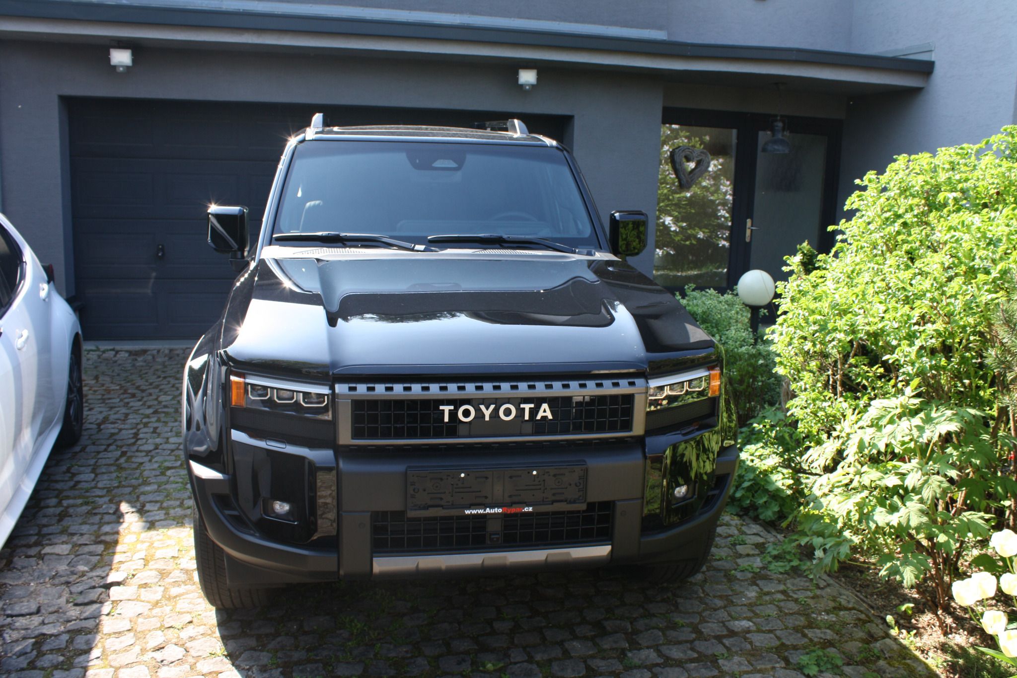 Toyota Land Cruiser, 2.8 204k 7M Invincible 2026