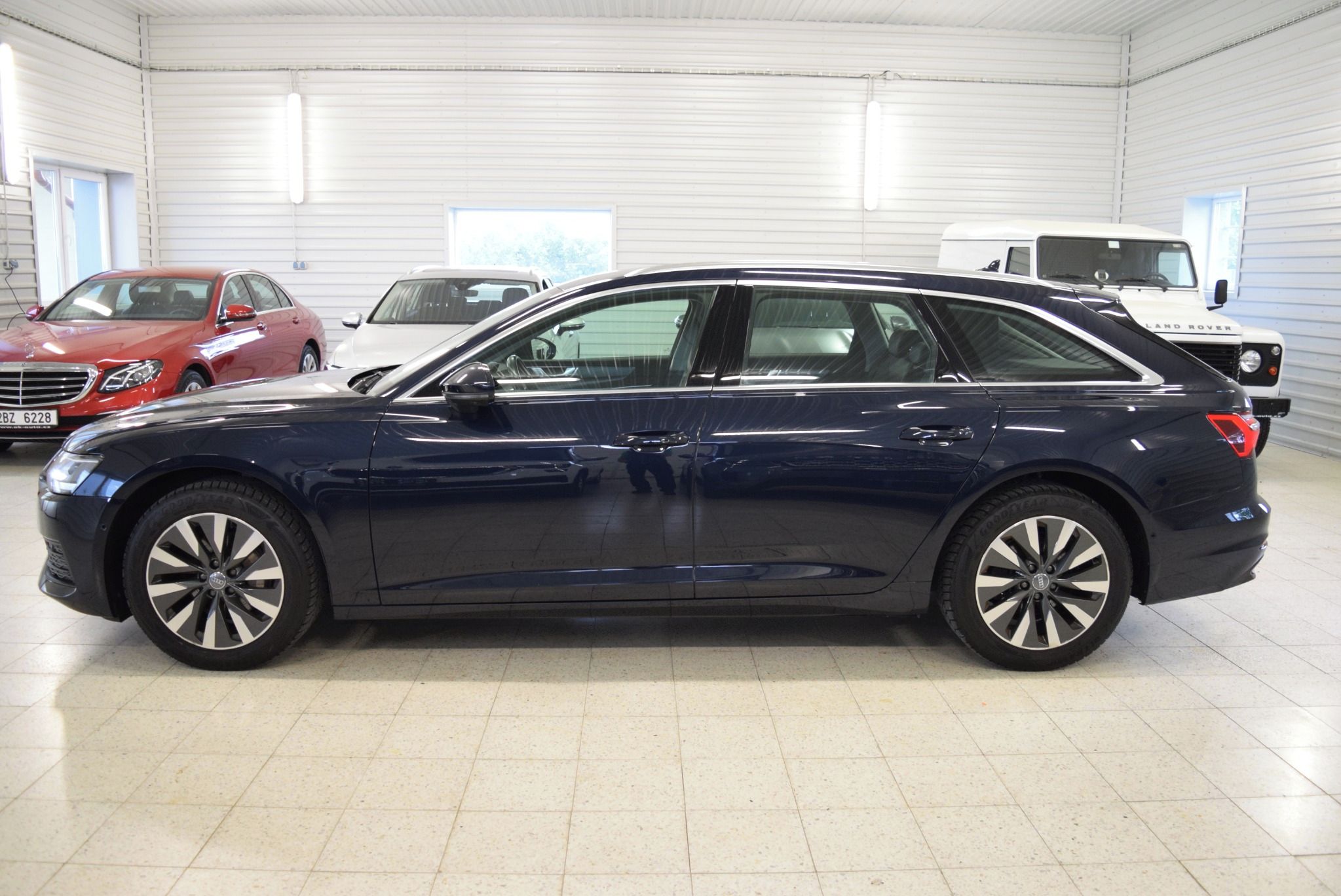 Audi A6, 2.0 TDI LCD PRAV.SERVIS TZ-DPH - fotka 2