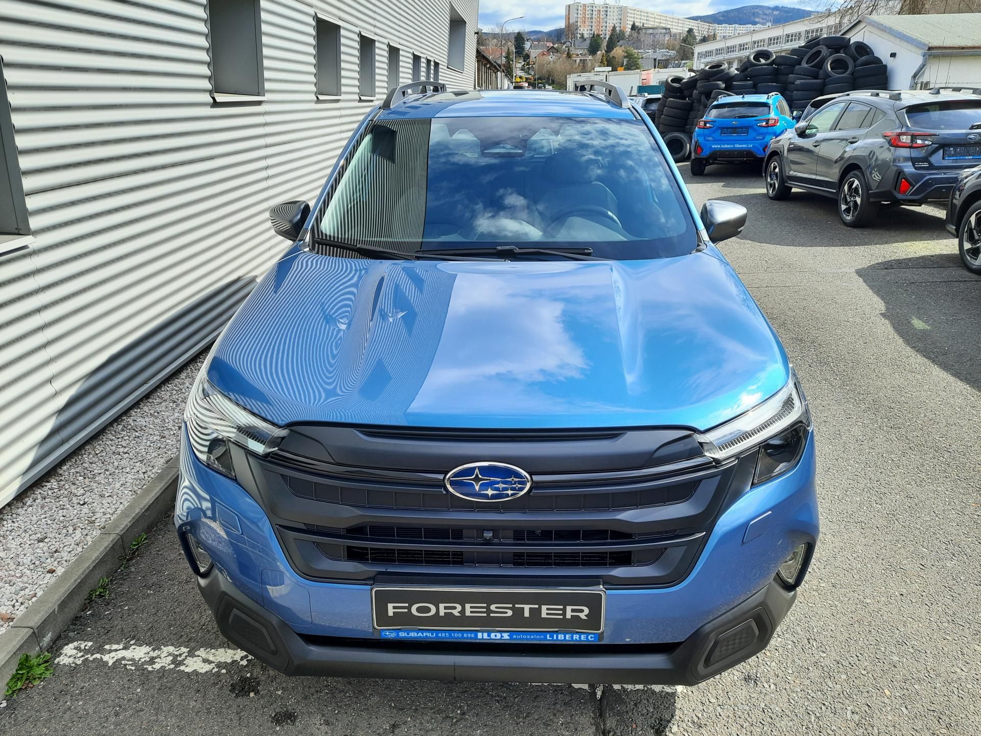 Subaru Forester, NOVÝ FORESTER 2,0i COM. NAVI - fotka 2
