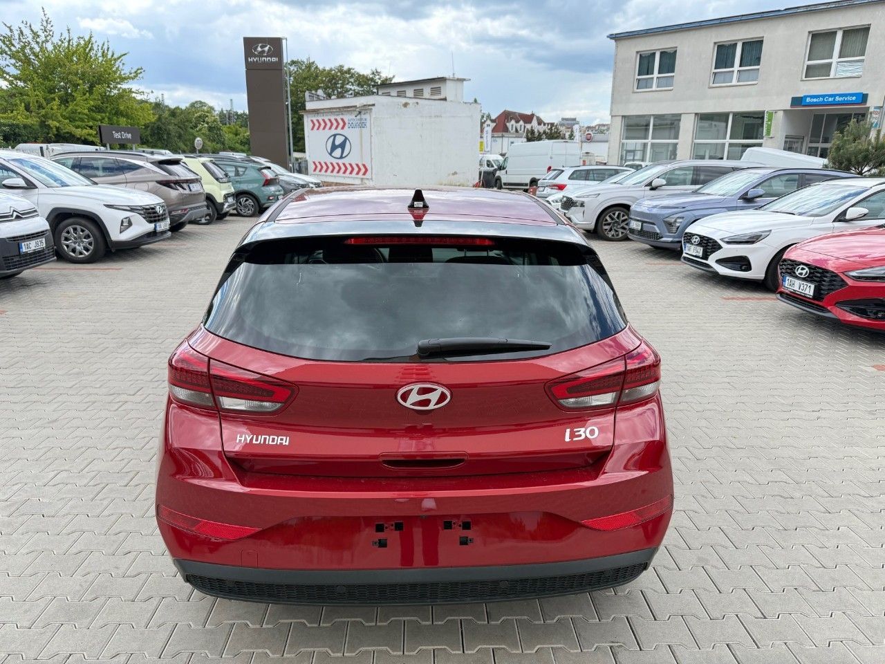 Hyundai i30, HB FL 1,0 TGDI Family - fotka 4
