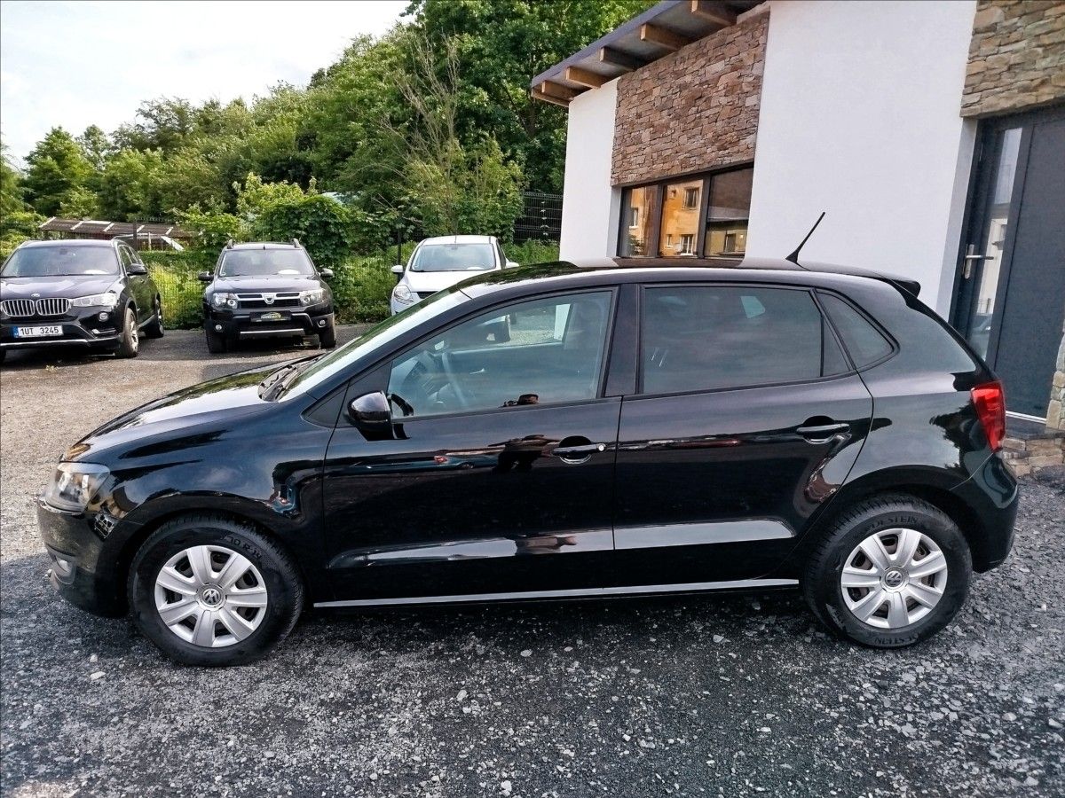 Volkswagen Polo, 1,2 i 51kW, 5-dv, KLIMA - fotka 2