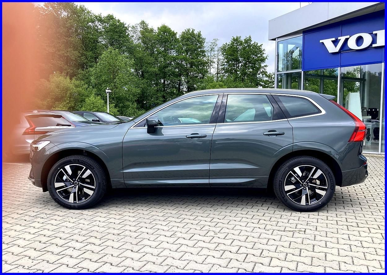 Volvo XC60, B5 AWD NEW EDICE PLUS BRIGHT - fotka 5