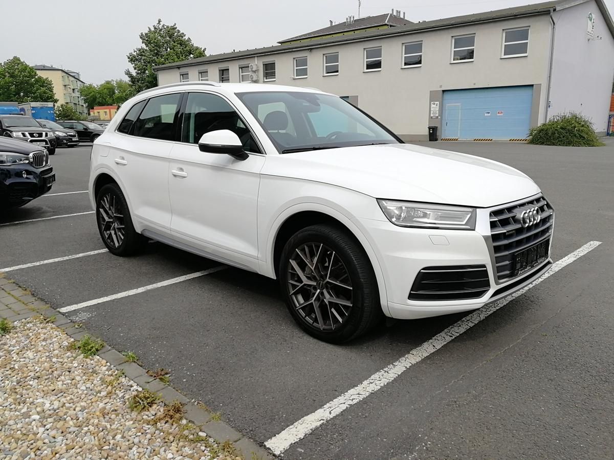 Audi Q5, 2.0TDi Quattro Tipronic - fotka 5