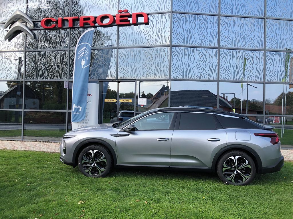 Citroën C5 X, 1.6 hybrid 225k e-EAT8 SHINE