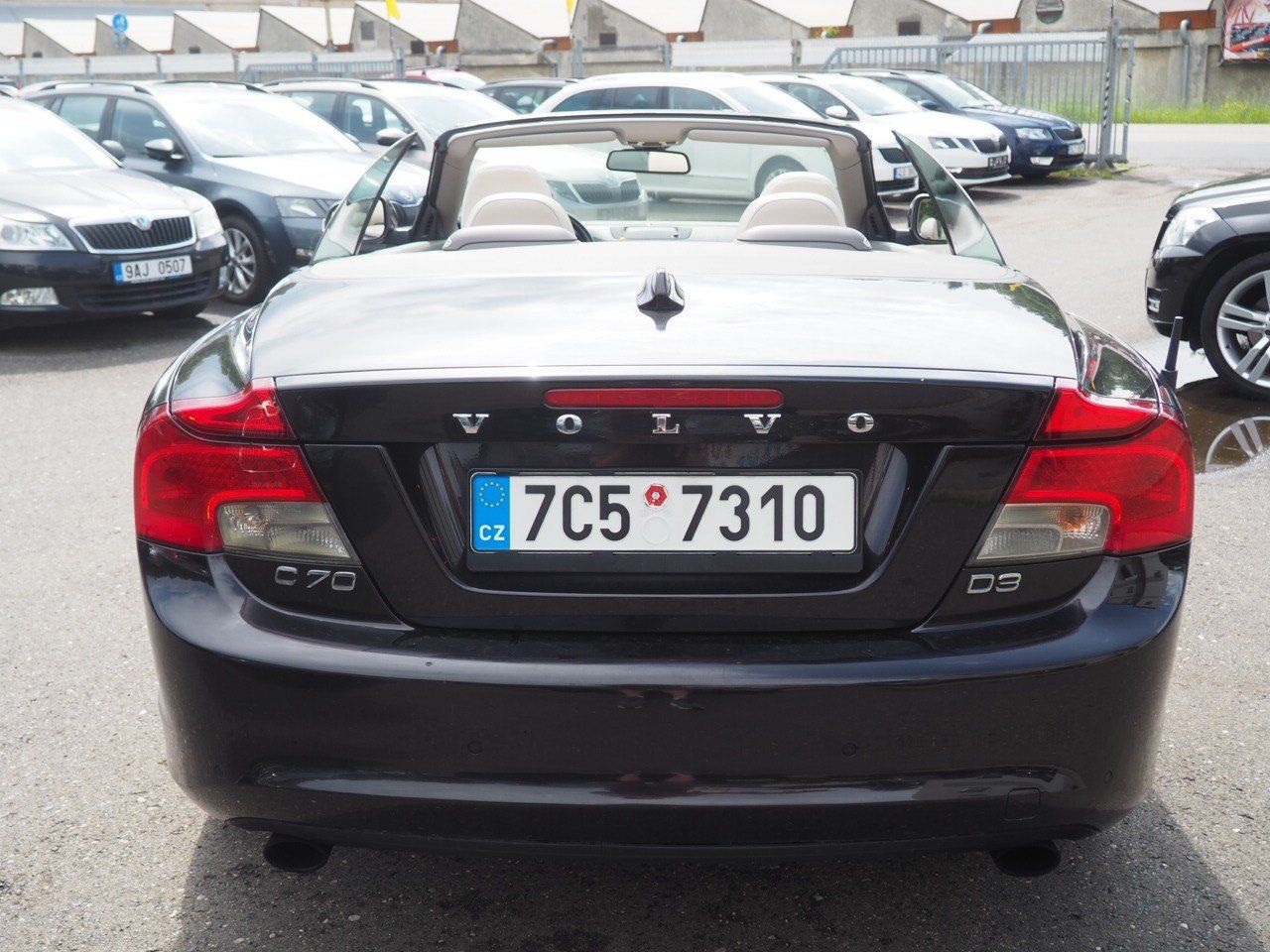Volvo C70, 2.0D 110 kW Cabrio - fotka 3