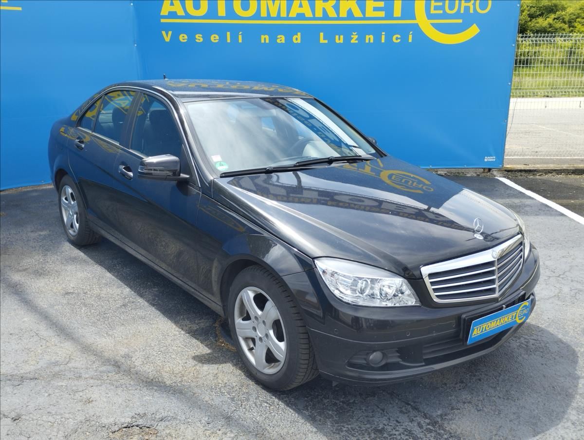 Mercedes-Benz Třídy C, 1,8 C180 115KW - fotka 3