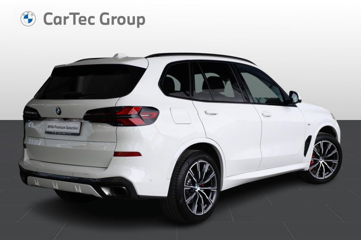 BMW X5, xDrive30d - fotka 3