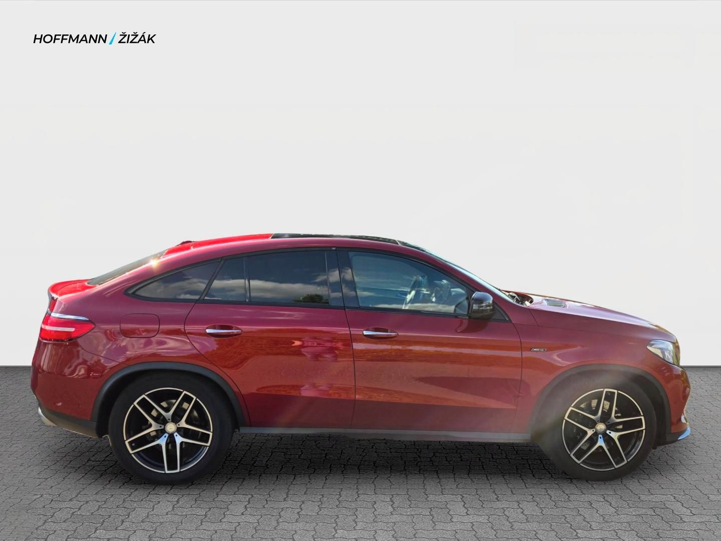 Mercedes-Benz GLE, 450 AMG 4MATIC - fotka 4