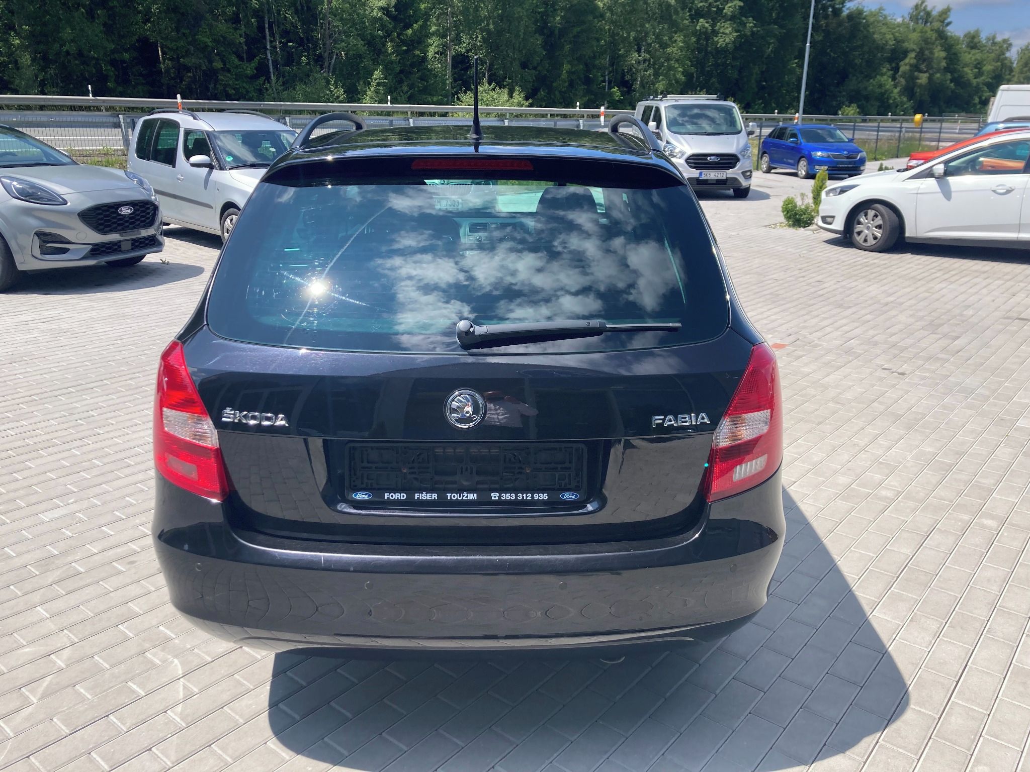 Škoda Fabia, 1,2 TSI, klima, vyhř.sed, temp - fotka 4