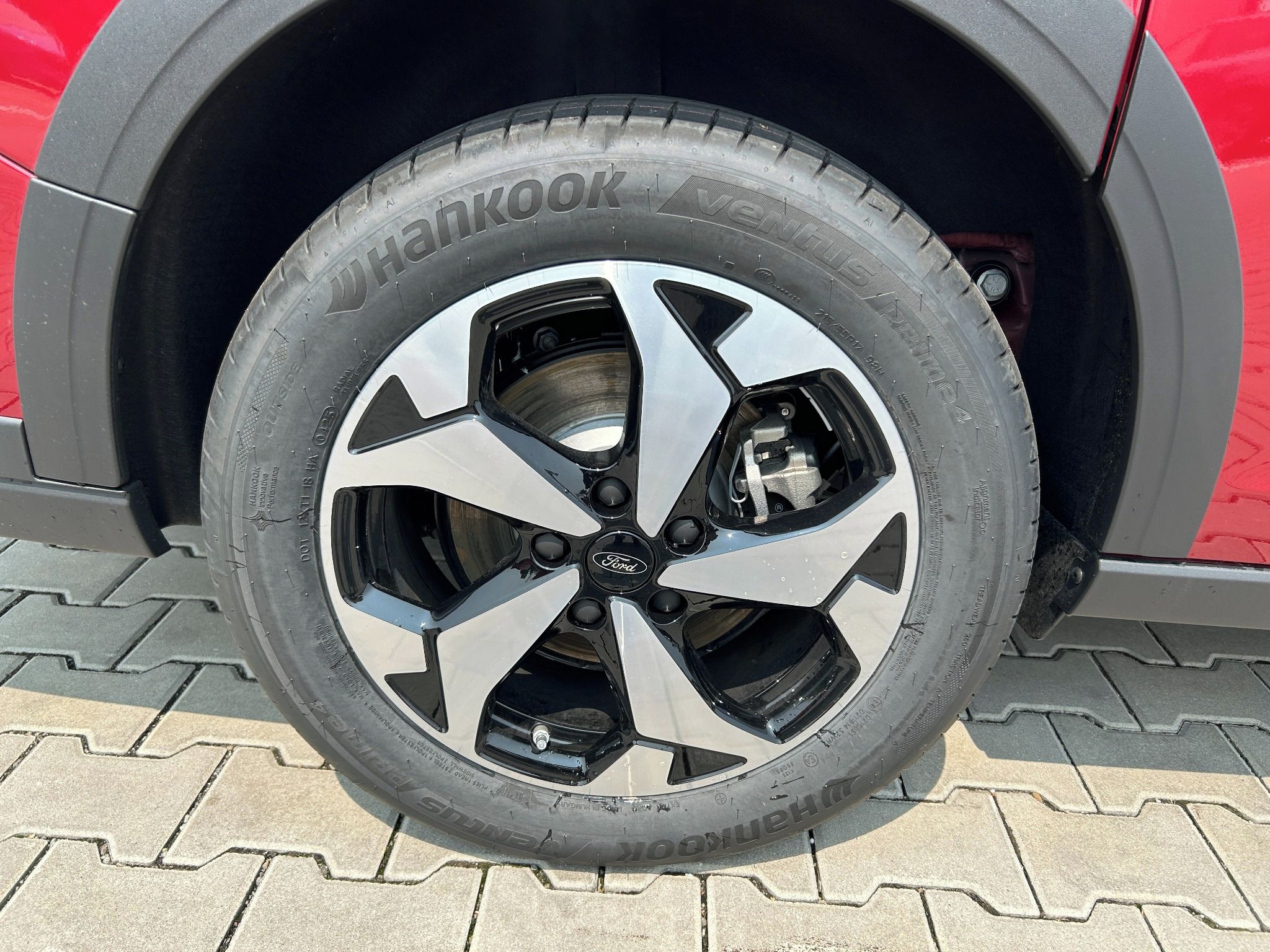 Ford Tourneo Connect, 1.5 EcoBoost PHEW 110kW Active - fotka 4