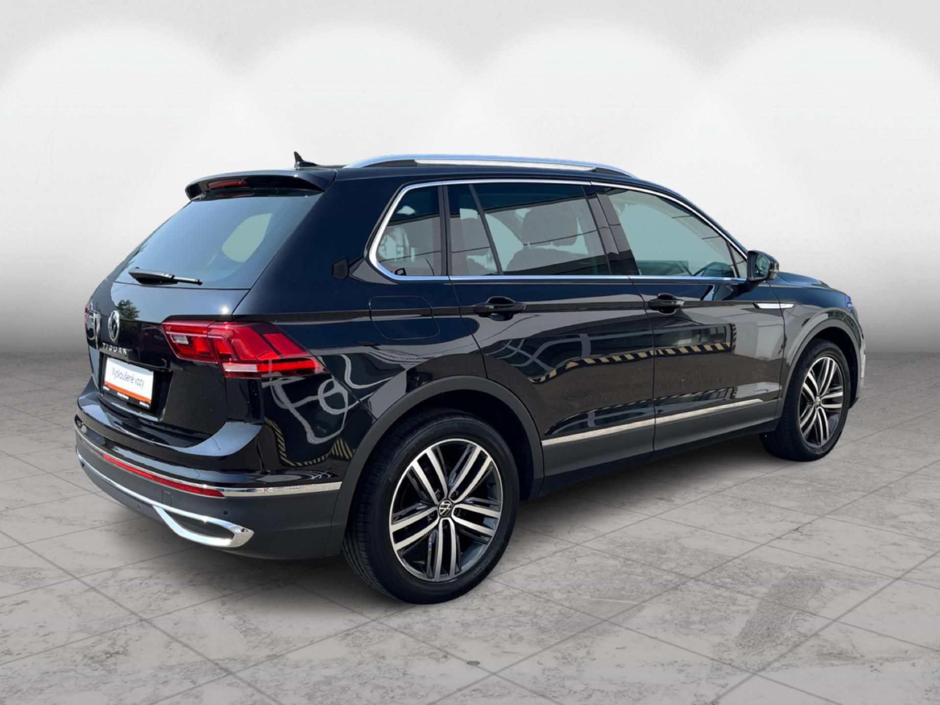 Volkswagen Tiguan, 2.0TDi 110kW ELEGANCE - fotka 2