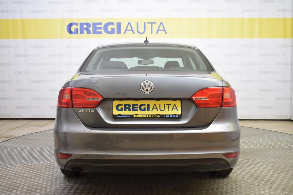 Volkswagen Jetta, 1,2 TSi PR.SERVIS,TOP STAV - fotka 4