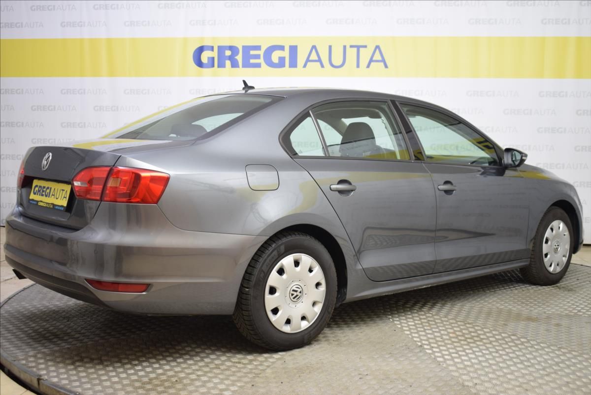 Volkswagen Jetta, 1,2 TSi PR.SERVIS,TOP STAV - fotka 5