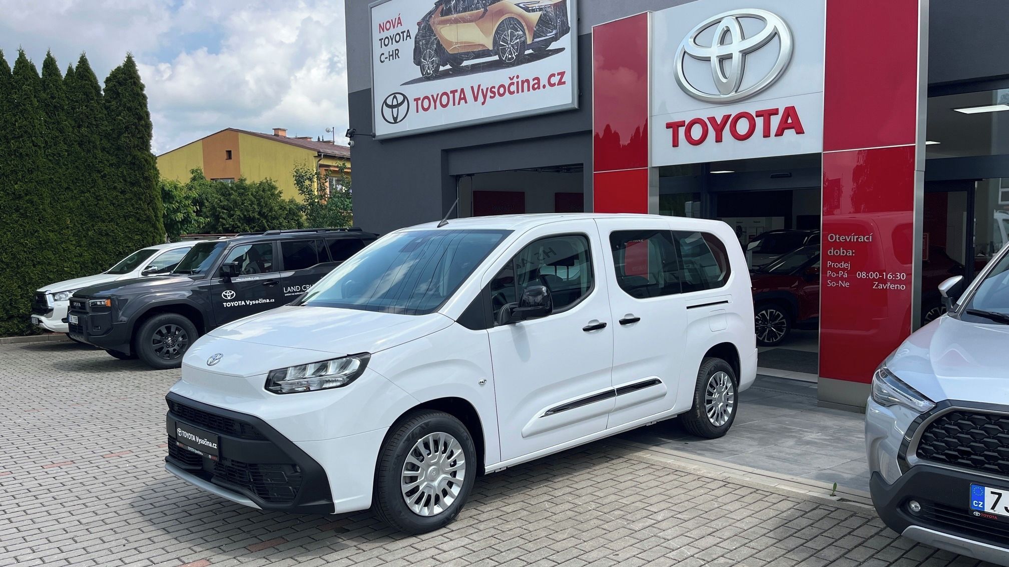 Toyota Proace City Verso, Long 1,2i 110PS Business