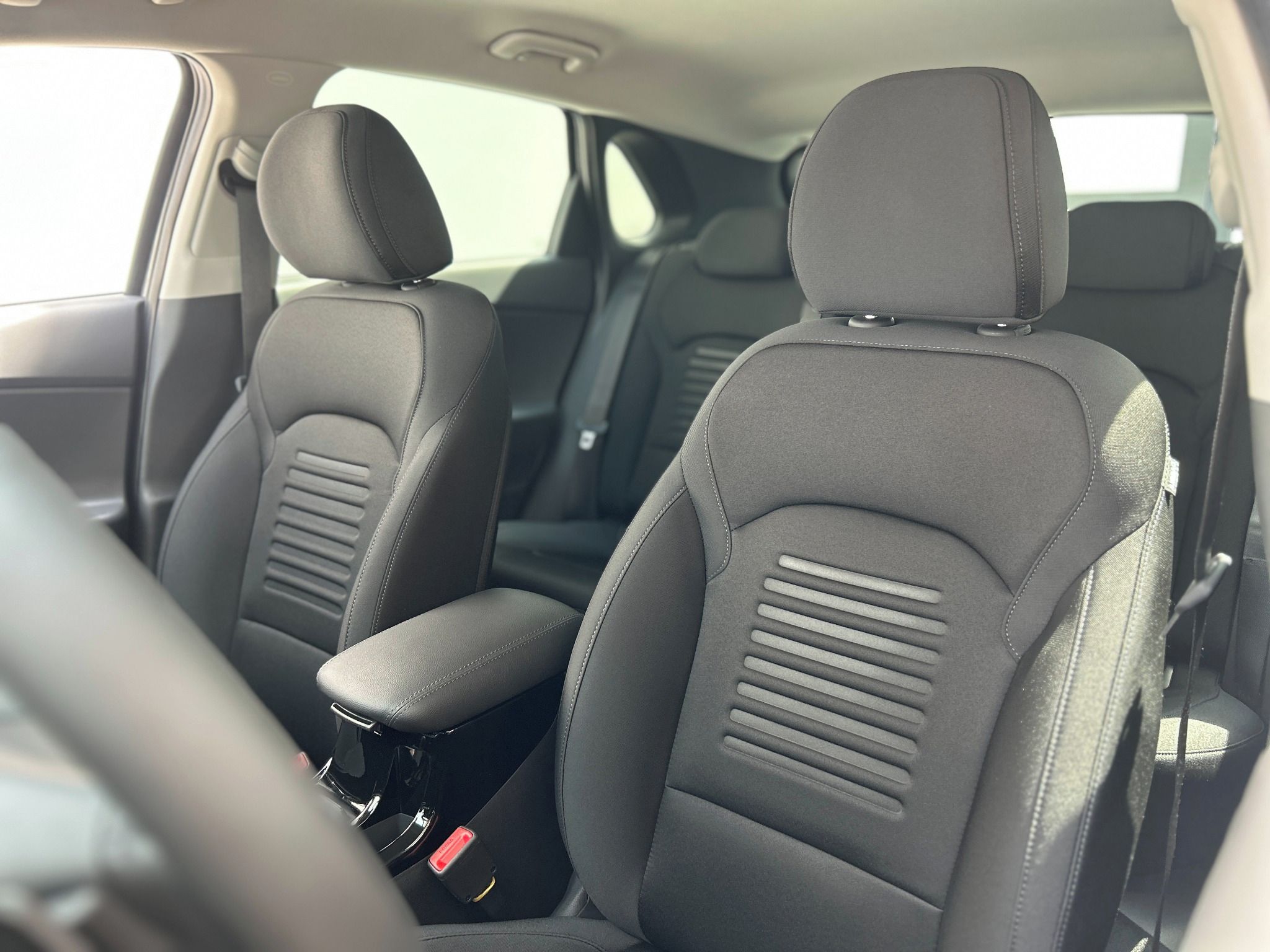 Hyundai i30, 1.5 TGDI DCT STYLE - fotka 6