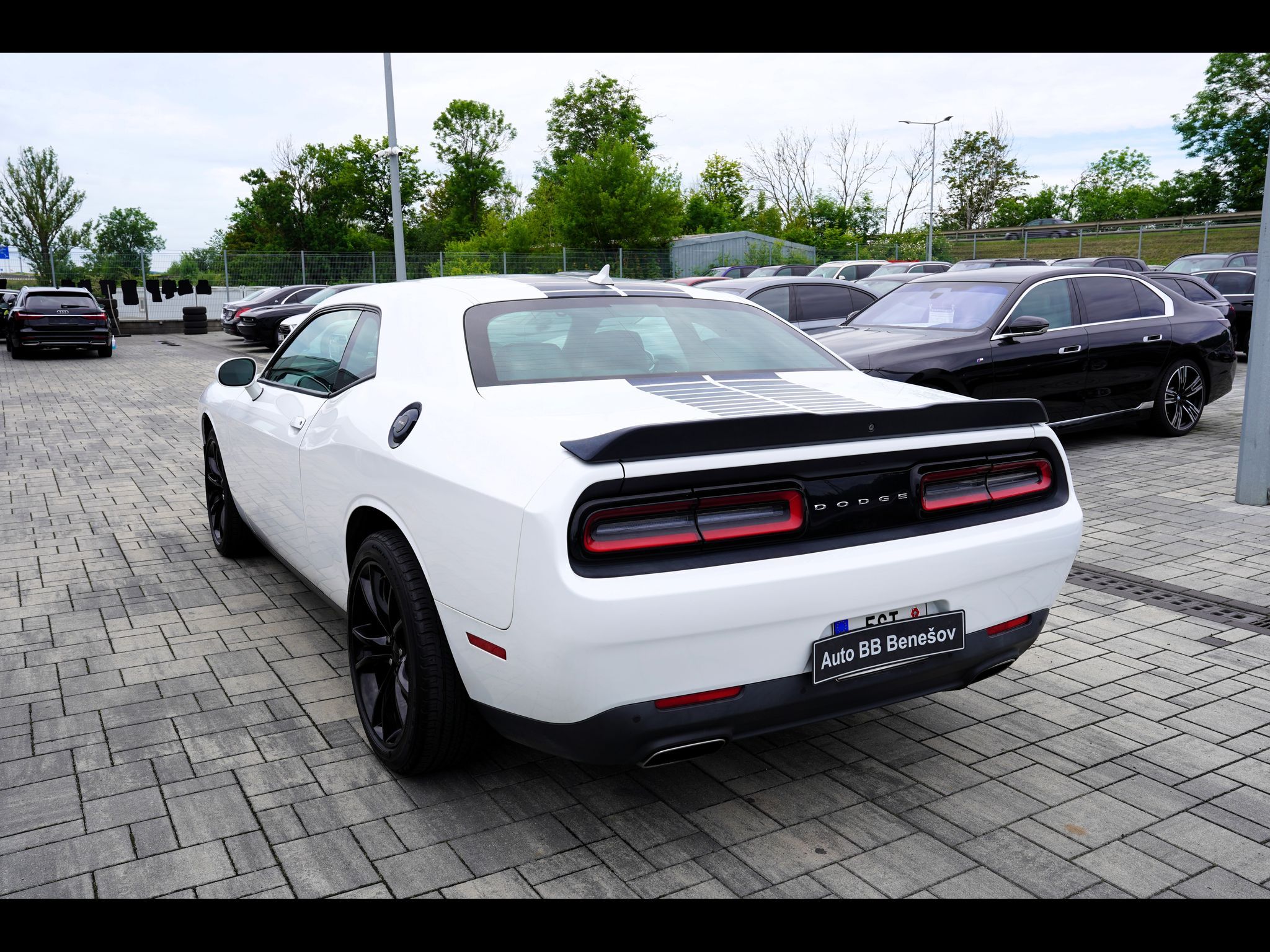 Dodge Challenger, 3.6 V6 SXT Plus/kůže/automat - fotka 4