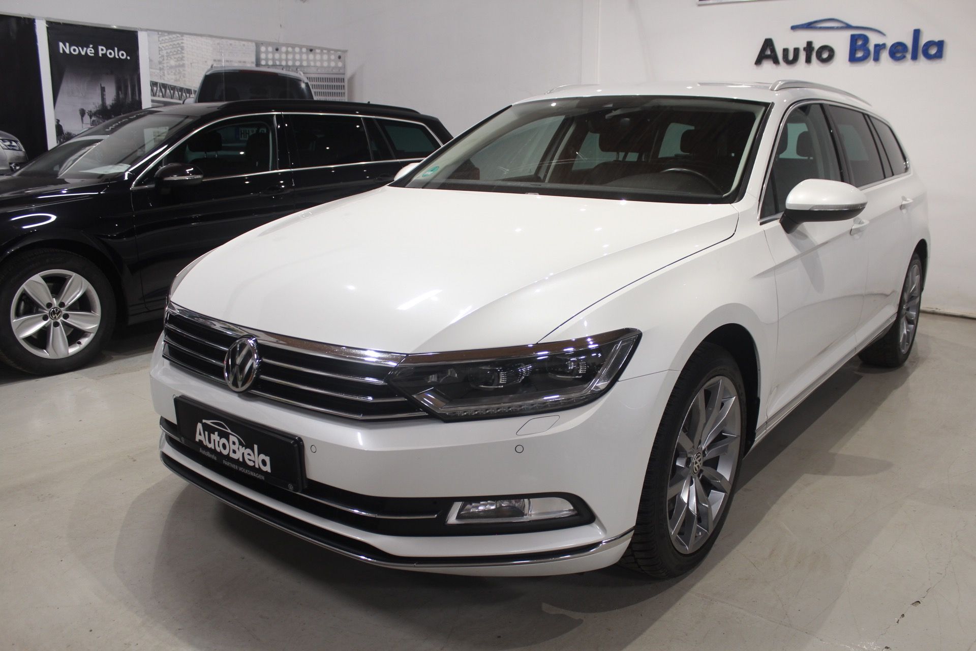 Volkswagen Passat, 2.0TDI DSG Highline 4x4 - fotka 5