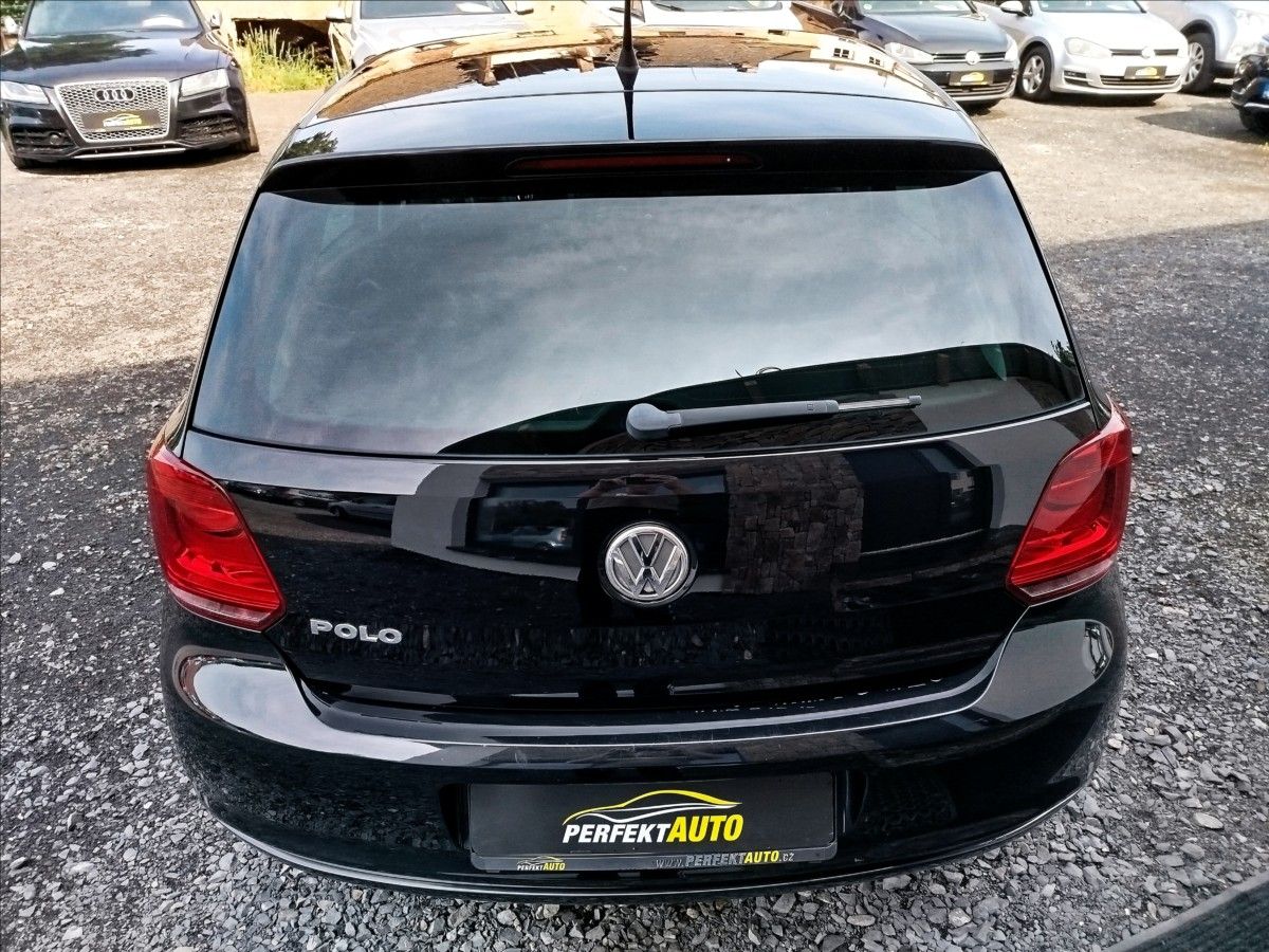 Volkswagen Polo, 1,2 i 51kW, 5-dv, KLIMA - fotka 4