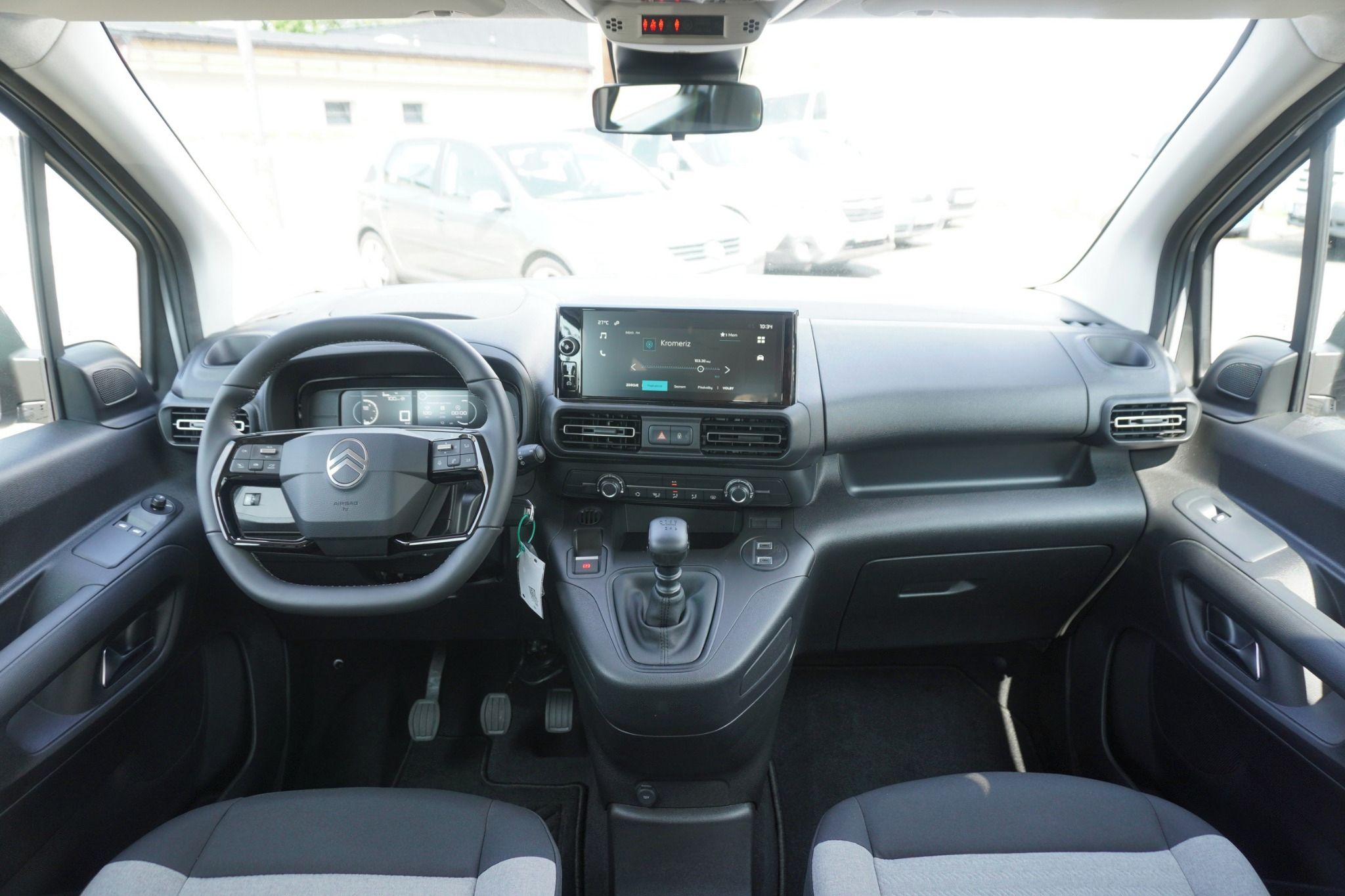Citroën Berlingo, XL Plus 1,5BHDi 130 MAN6 - fotka 4