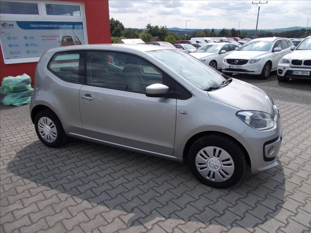 Volkswagen Up!, 1,0 MPI 55 kW KLIMA OK NOVÁ ST - fotka 6