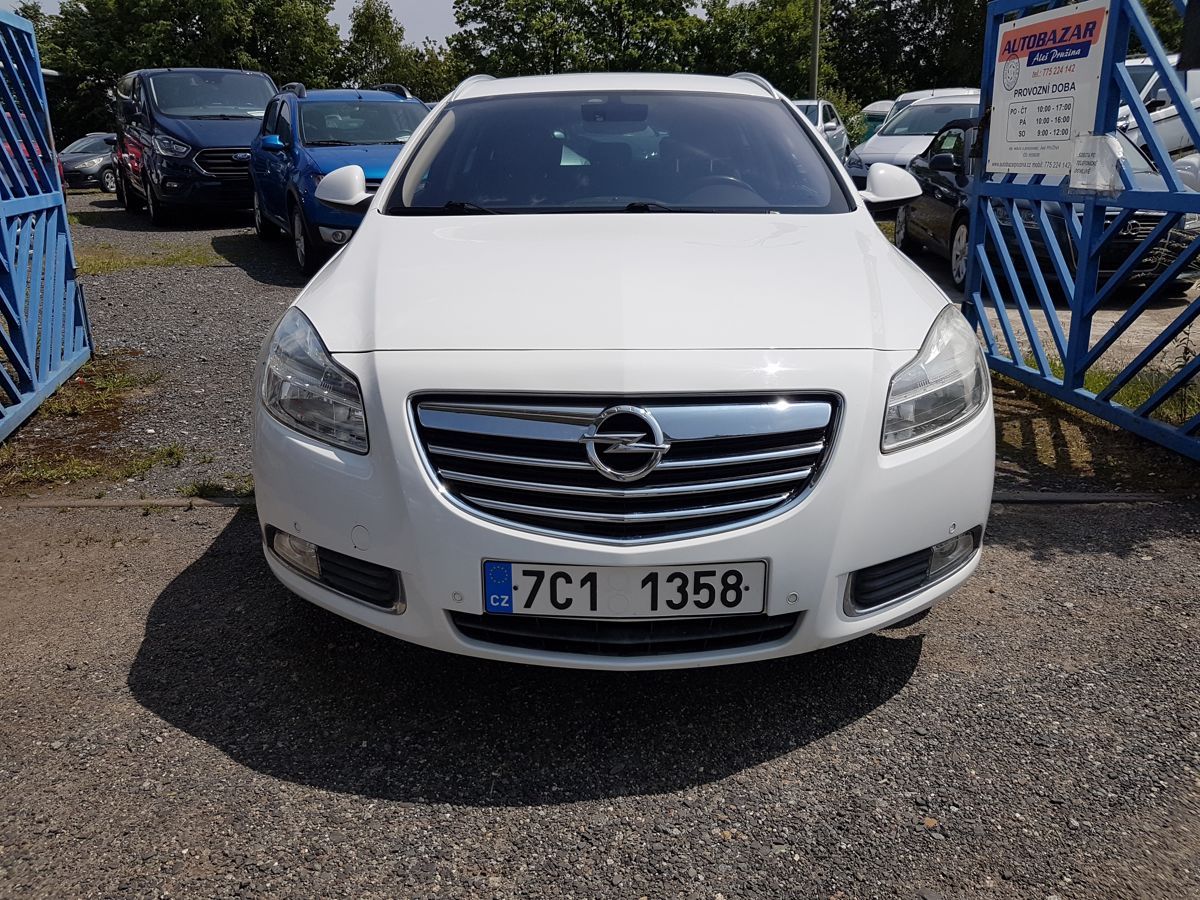 Opel Insignia, 2.0CDTi 118KW EL. KUFR - fotka 2