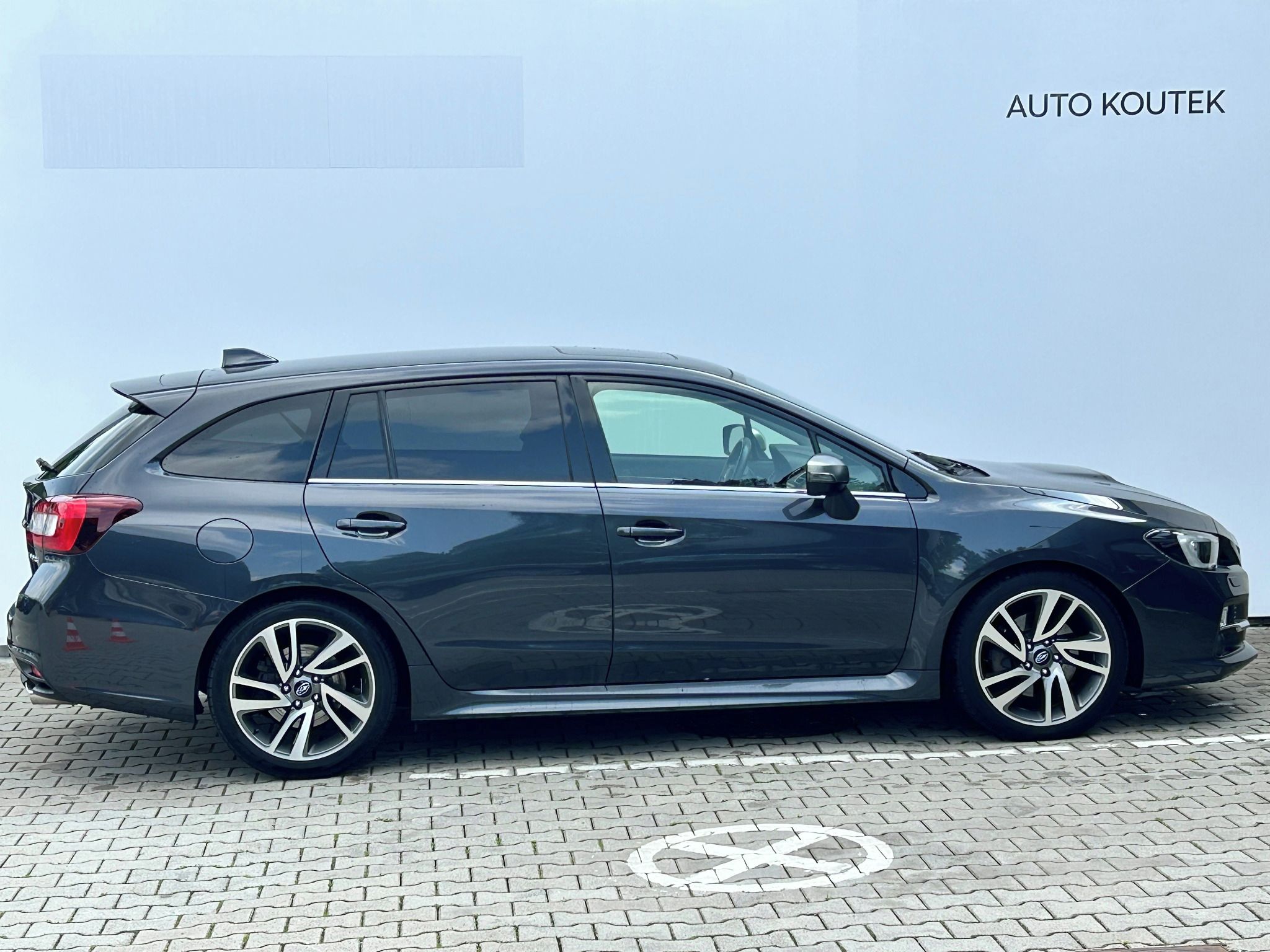 Subaru Levorg, 1.6GT-S 170PS servisní kniha - fotka 5