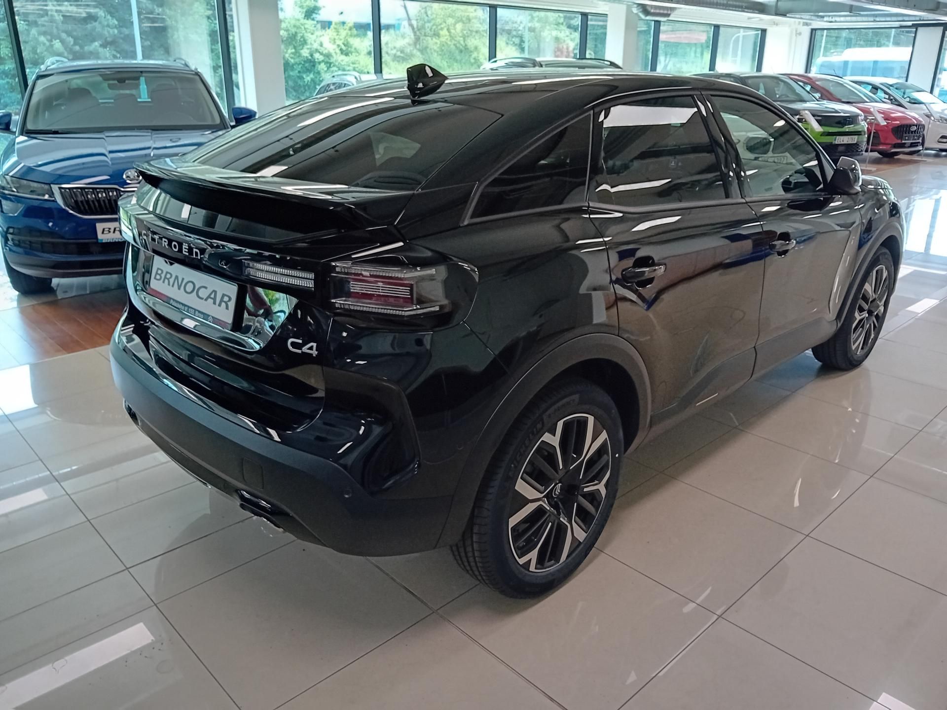 Citroën C4, MAX Hybrid 145k Automatic - fotka 6