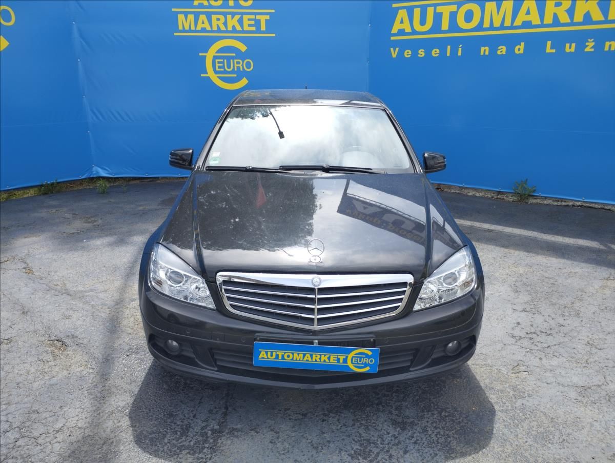 Mercedes-Benz Třídy C, 1,8 C180 115KW - fotka 2