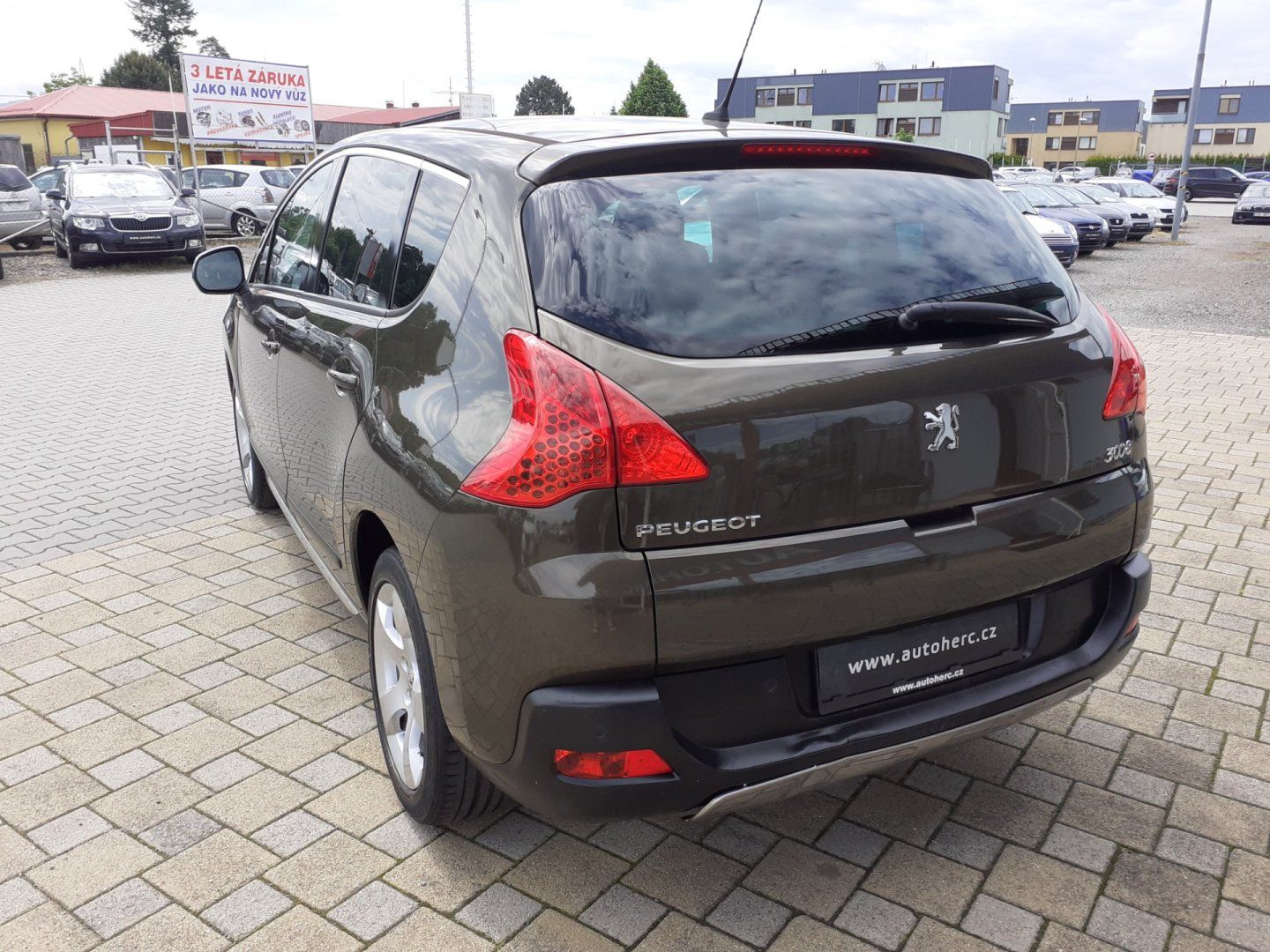 Peugeot 3008, 1.6 i  16V 115Kw - fotka 5