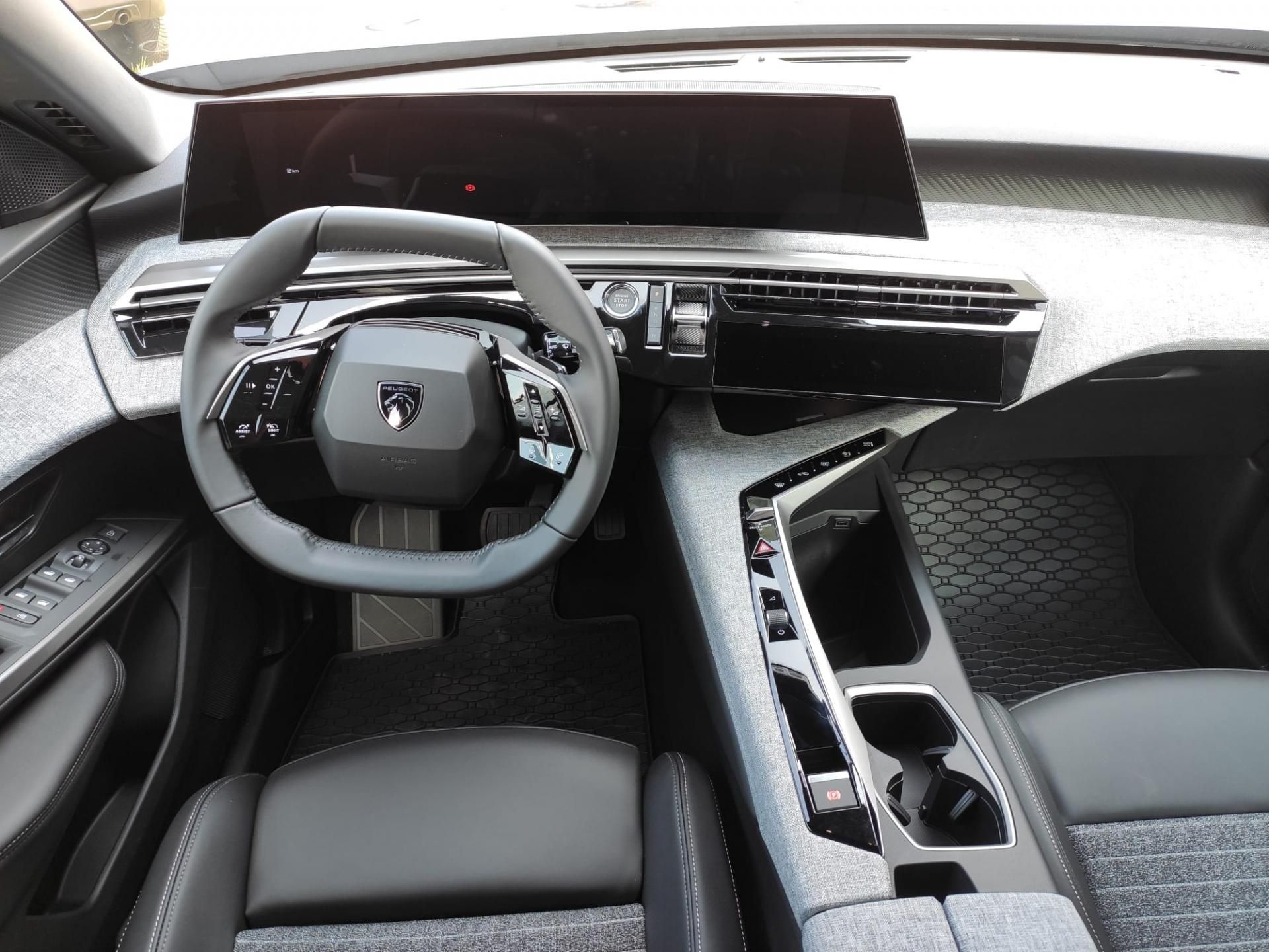 Peugeot 3008, ALLURE 145k AUT HYBRID - fotka 2